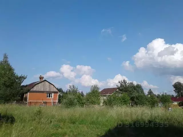 Участок в Ленинградская область, Любань Тосненский район, Солнечная ... - Фото 0