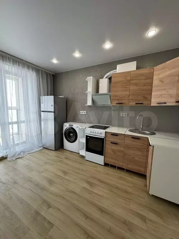 1-к. квартира, 40 м, 10/14 эт. - Фото 0