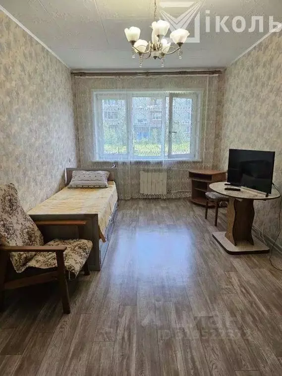 1-к кв. Иркутская область, Ангарск 92/93 кв-л, 13 (32.2 м) - Фото 0
