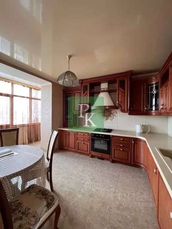 5-к кв. Севастополь ул. Истомина, 12 (233.4 м) - Фото 1
