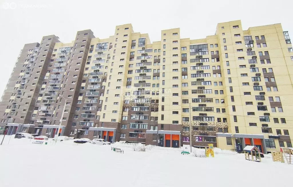 Квартира-студия: посёлок городского типа Свердловский, улица ... - Фото 1