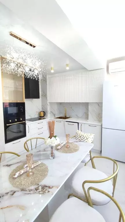 2-к кв. Крым, Ялта ул. Кривошты, 11А (65.0 м) - Фото 1