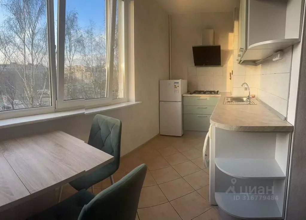 4-к кв. Санкт-Петербург Дунайский просп., 37К1 (85.0 м) - Фото 0