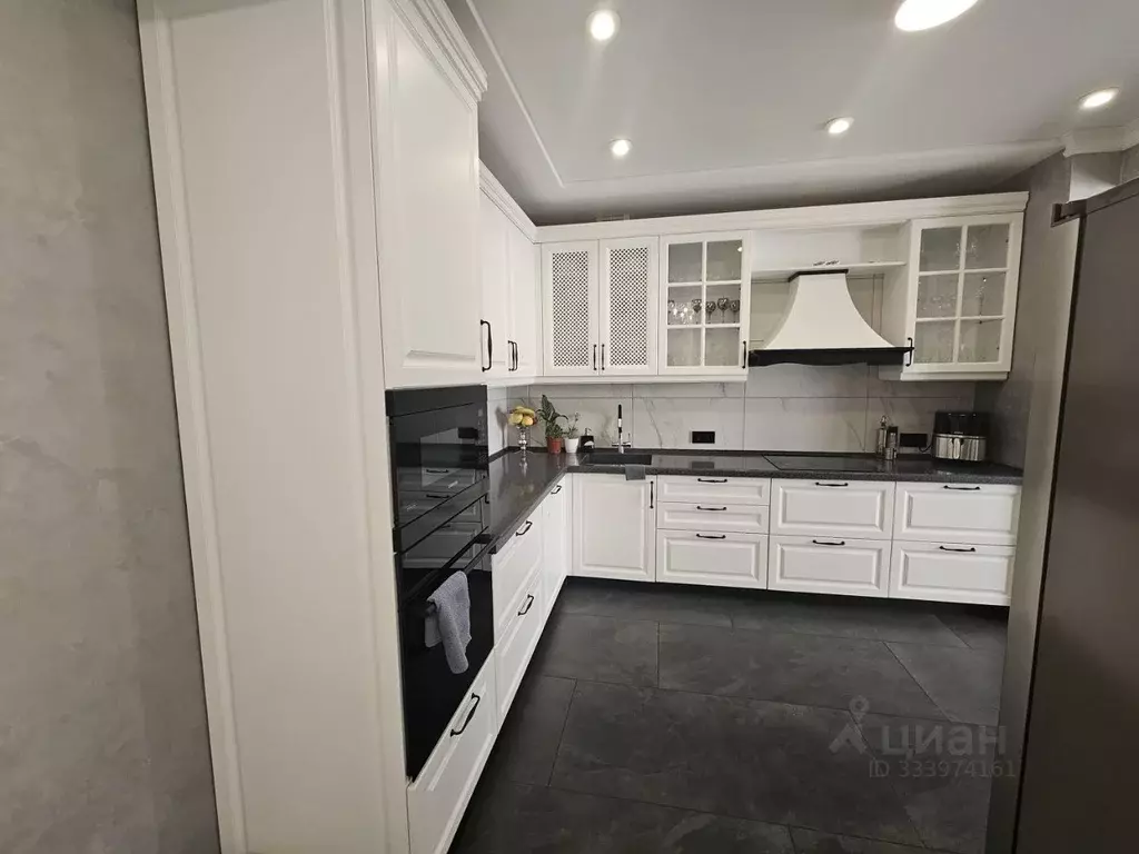 3-к кв. Алтайский край, Барнаул Приречная ул., 2А (90.3 м) - Фото 2