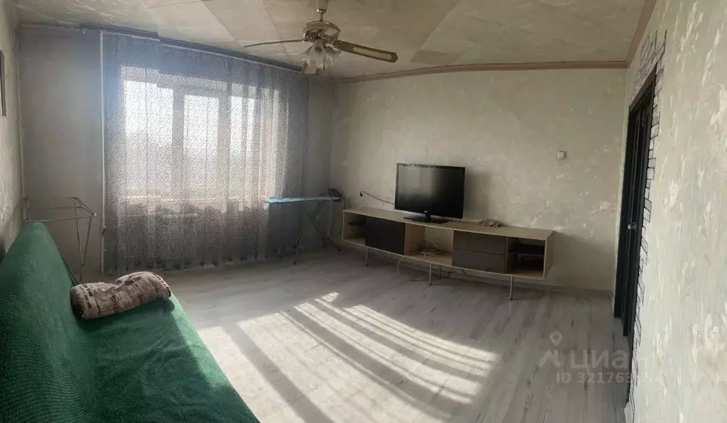 2-к кв. Кемеровская область, Новокузнецк Зыряновская ул., 74 (56.6 м) - Фото 1