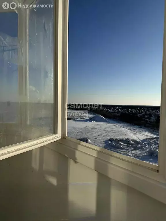 Квартира-студия: Тюмень, улица Монтажников, 42Б (30 м) - Фото 2