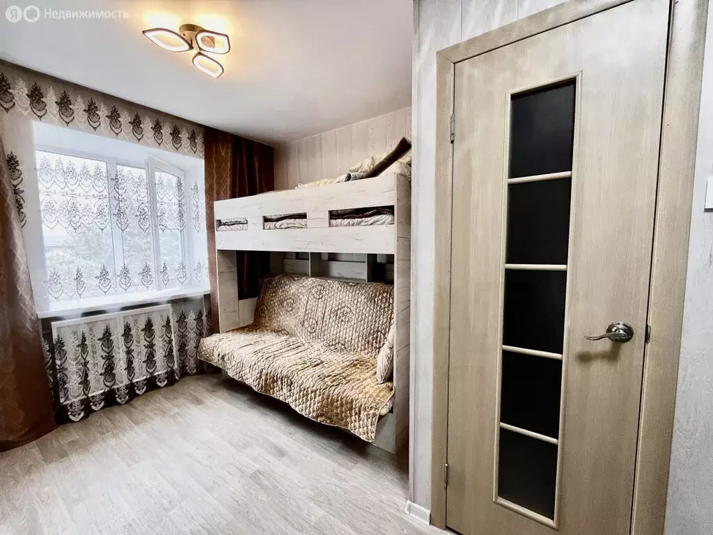 Квартира-студия: Асбест, улица Победы, 22 (12.7 м) - Фото 0