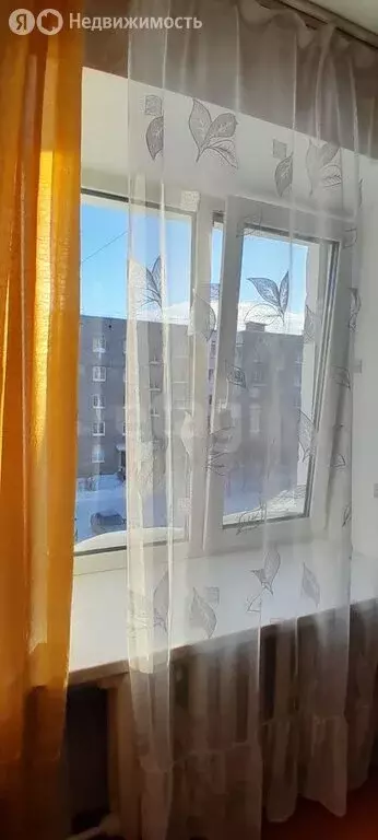 2-комнатная квартира: Ирбит, улица Маршала Жукова, 5 (48 м) - Фото 2