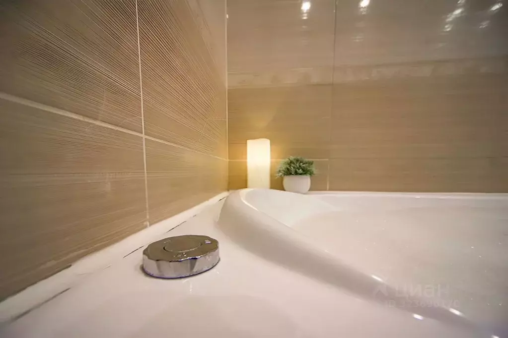 1-к кв. Тверская область, Тверь Оснабрюкская ул., 34 (55.0 м) - Фото 1