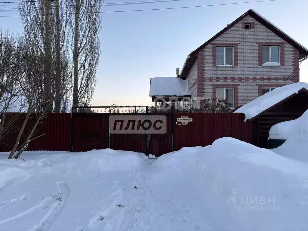 Дом в Оренбургская область, Оренбургский район, с. Подгородняя ... - Фото 1