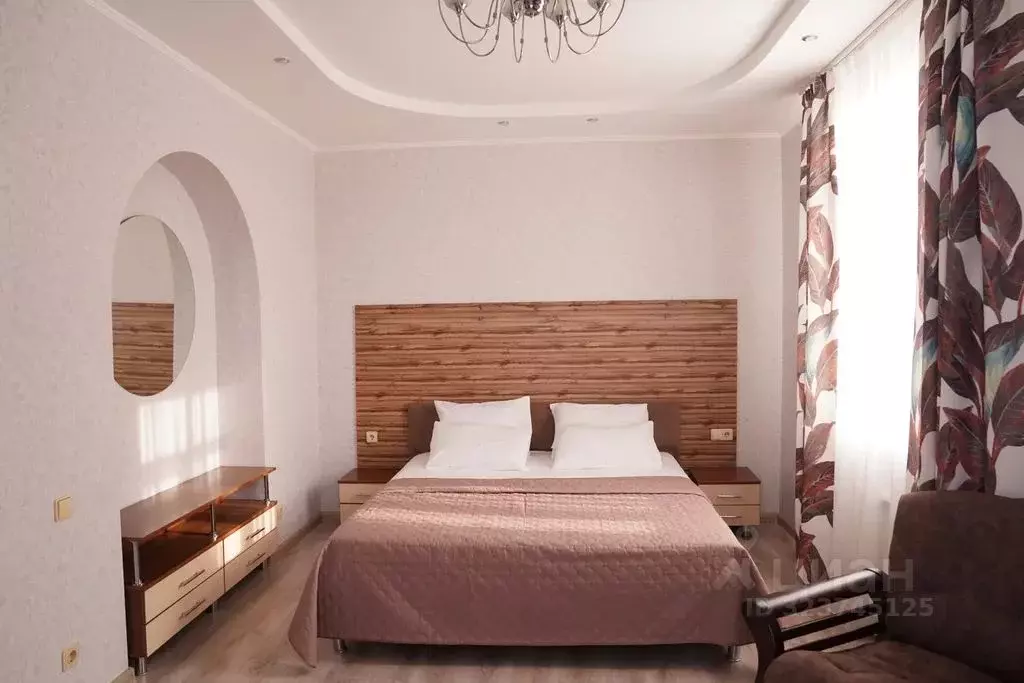 Комната Краснодарский край, Краснодар Центральный мкр, ул. Чкалова, 62 - Фото 1