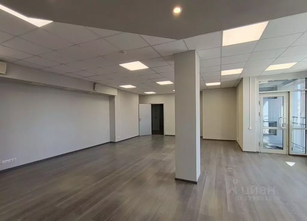 Офис в Санкт-Петербург 17-я Васильевского острова линия, 52к2 (61 м) - Фото 1