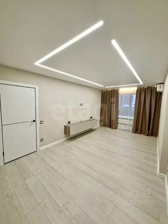 1-к кв. Татарстан, Казань ул. Юлиуса Фучика, 129 (32.9 м) - Фото 1