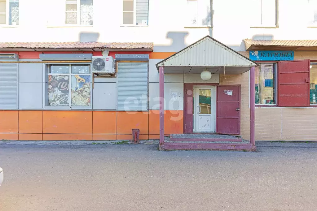 Торговая площадь в Сахалинская область, Холмск ул. Александра ... - Фото 1