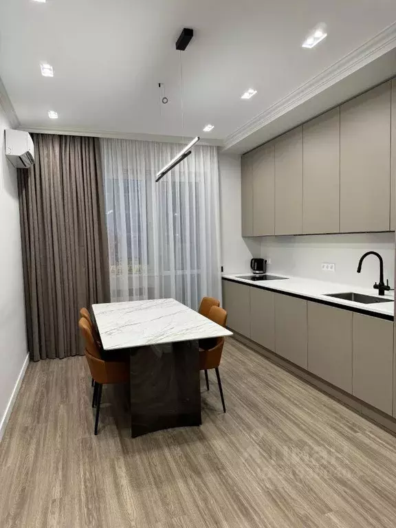Квартира, 2 комнаты, 80 м - Фото 1