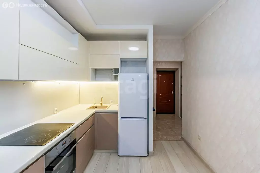 1-комнатная квартира: Тюмень, улица Мельникайте, 144А (36 м) - Фото 2