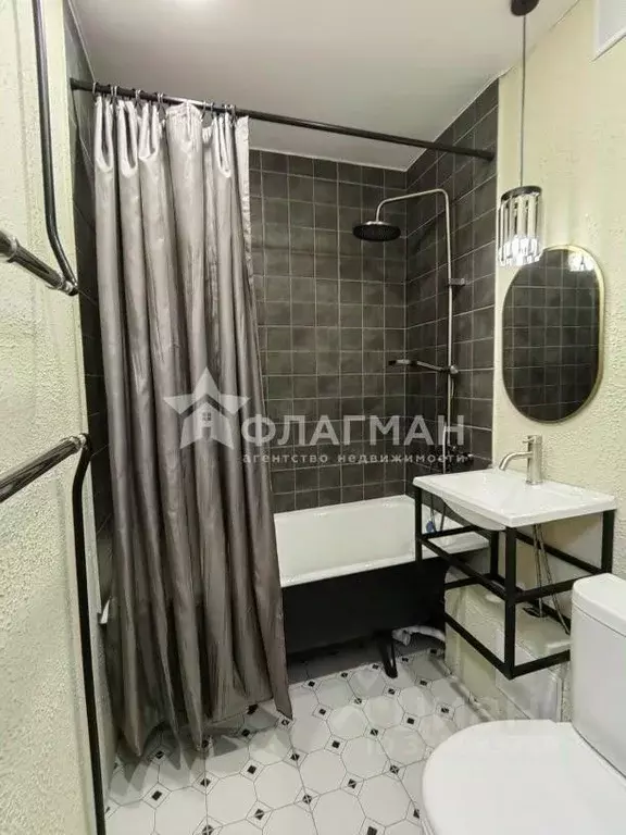 2-к кв. Иркутская область, Усолье-Сибирское ул. Толбухина, 50 (45.0 м) - Фото 1