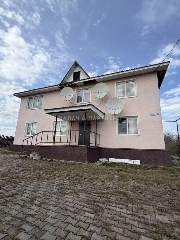 Дом в Свердловская область, Полевской ул. Девяшина, 27 (219 м) - Фото 1