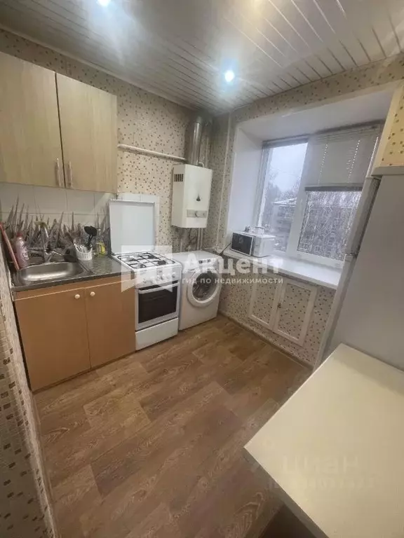 1-к кв. Ивановская область, Иваново просп. Текстильщиков, 40А (31.0 м) - Фото 2