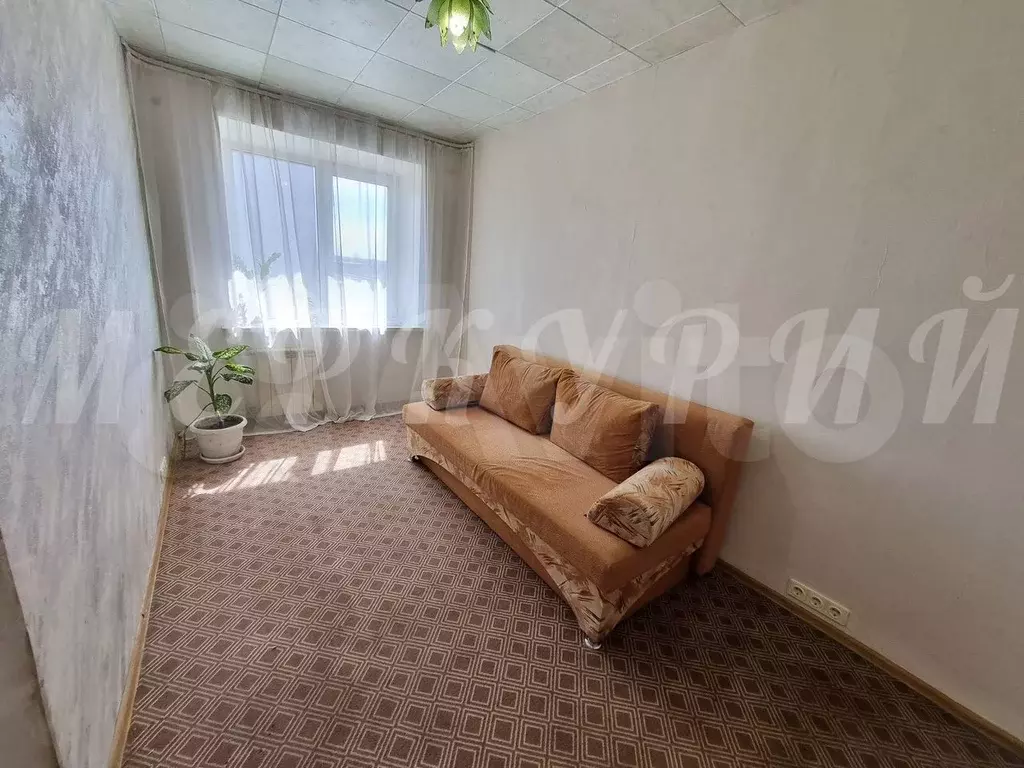 Комната 19,2 м в 2-к., 6/9 эт. - Фото 1