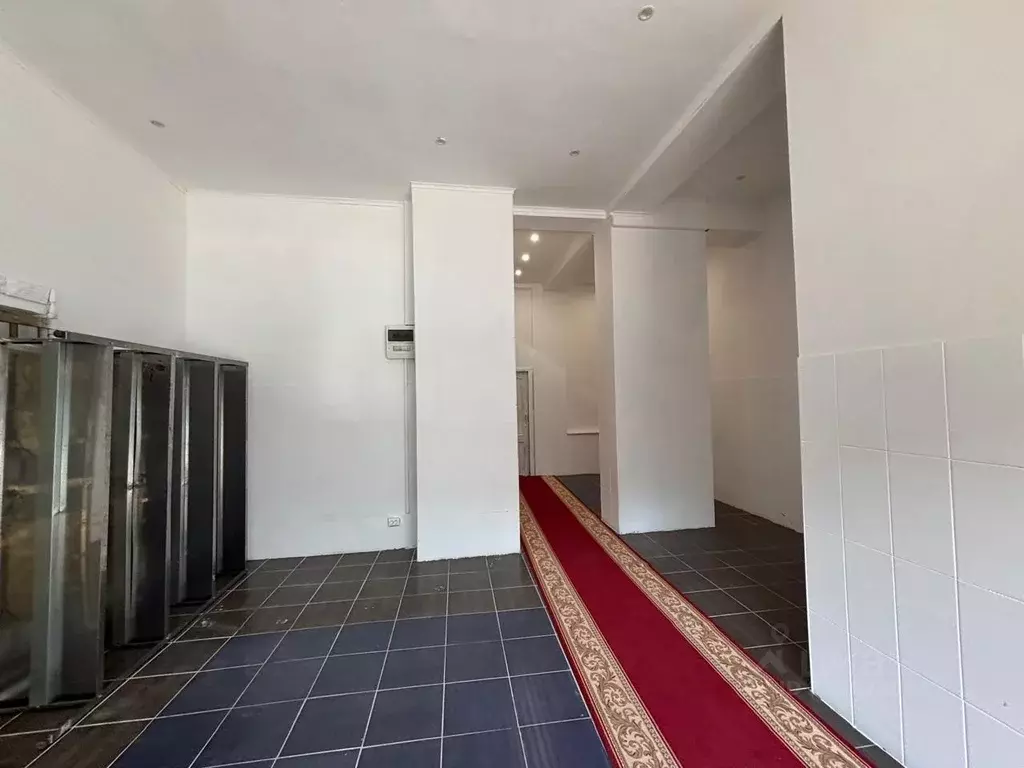 Торговая площадь в Санкт-Петербург Купчинская ул., 15К1 (2177 м) - Фото 2