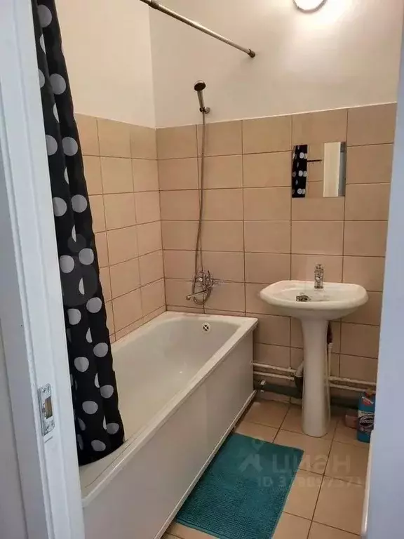 3-к кв. Московская область, Люберцы городской округ, Мирный пгт ул. ... - Фото 2