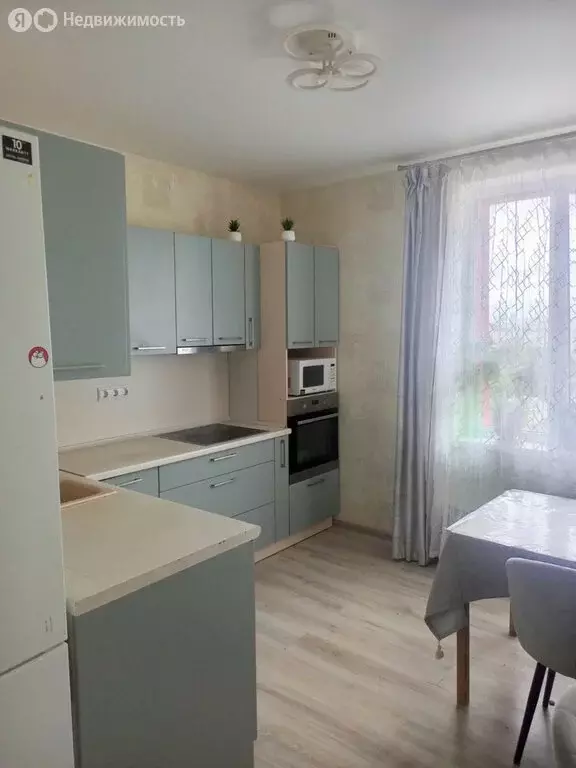 3-комнатная квартира: Казань, улица Аметьевская Магистраль, 16к3 (75.5 ... - Фото 1
