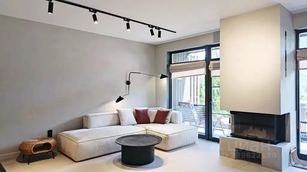 Дом в Краснодарский край, Сочи Красная Поляна пгт, ул. Ачишховская, ... - Фото 1