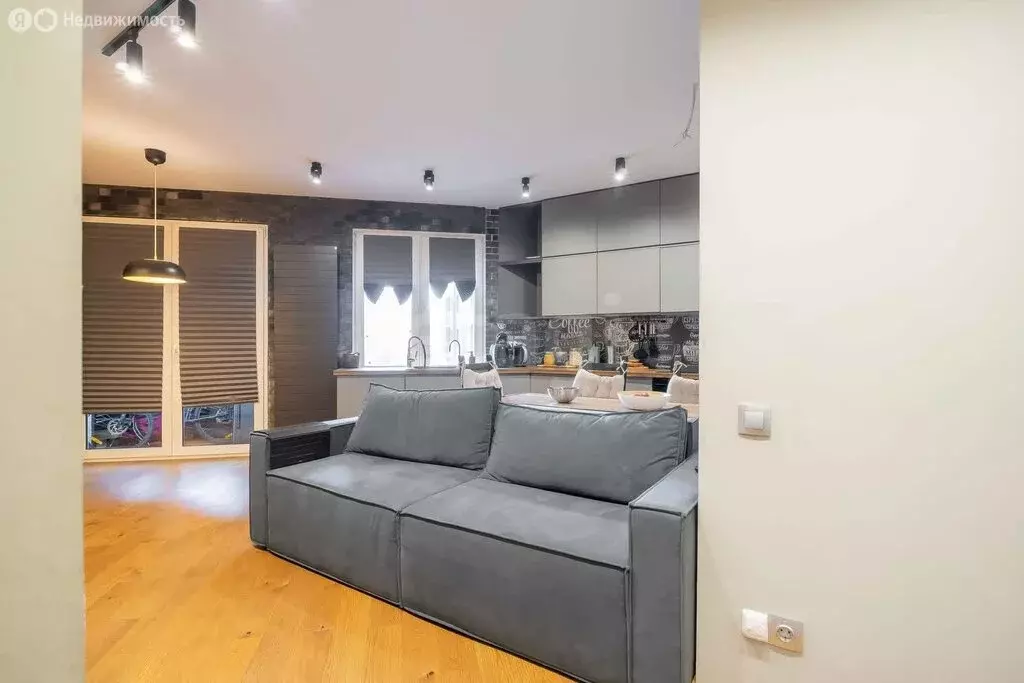 2-комнатная квартира: Кудрово, Европейский проспект, 18к2 (67 м) - Фото 1