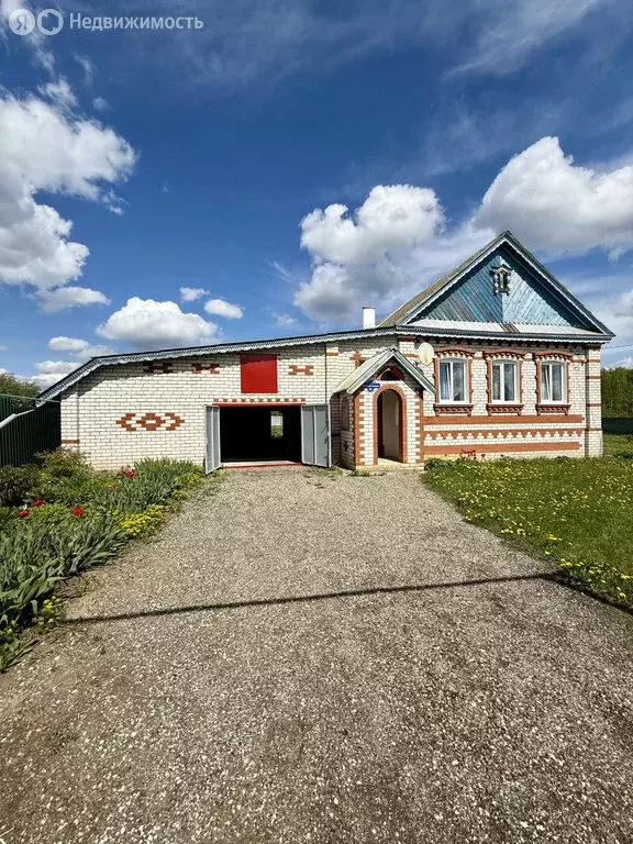 Дом в село Красный Оселок, Молодёжная улица, 16 (100 м) - Фото 0