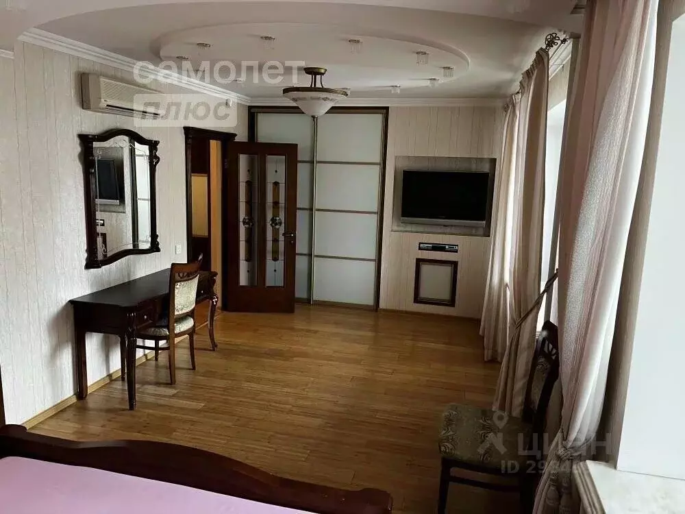 5-к кв. Алтайский край, Барнаул ул. Шумакова, 16 (167.5 м) - Фото 1