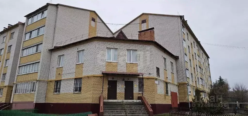 2-к кв. Чувашия, Цивильск Цивильский район, ул. Терешковой, 18А (52.0 ... - Фото 1