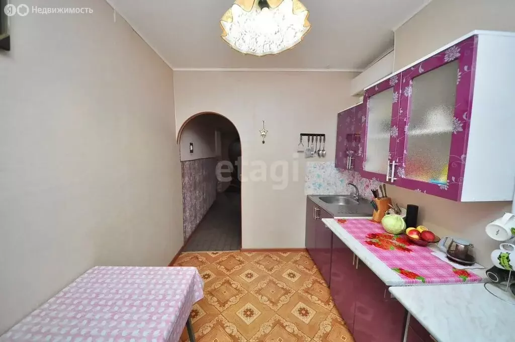 2-комнатная квартира: Салават, улица Калинина, 85 (52 м) - Фото 0