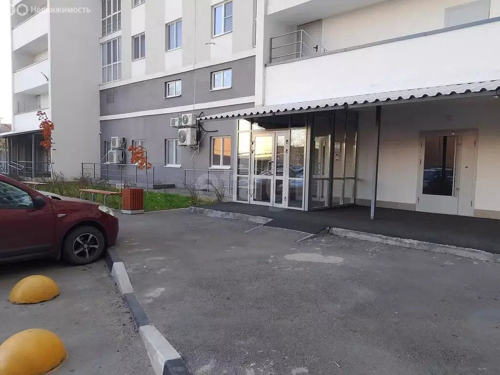 1-комнатная квартира: Энгельс, Театральная улица, 10А (61.6 м) - Фото 2