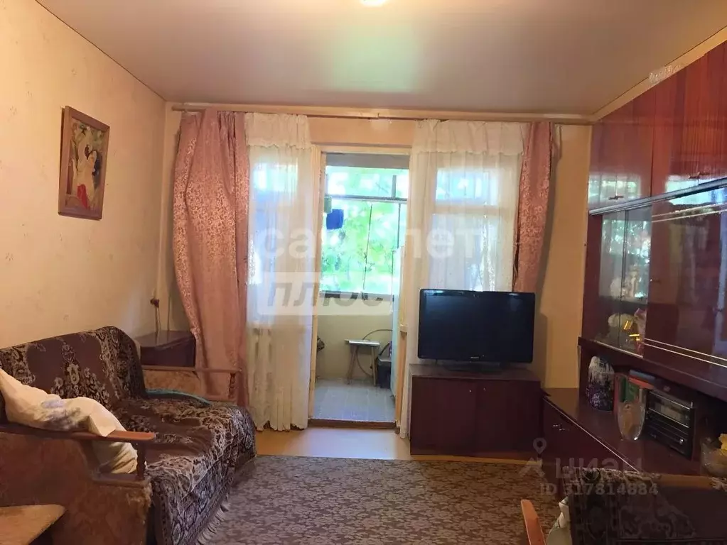 2-к кв. Краснодарский край, Туапсе Деповская ул., 8 (45.0 м) - Фото 0