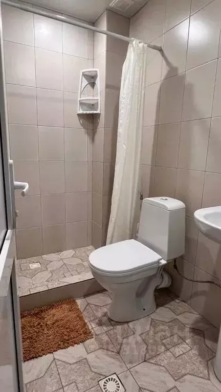 Комната Краснодарский край, Сочи пос. Лоо, ул. Разина, 20А/1 - Фото 0