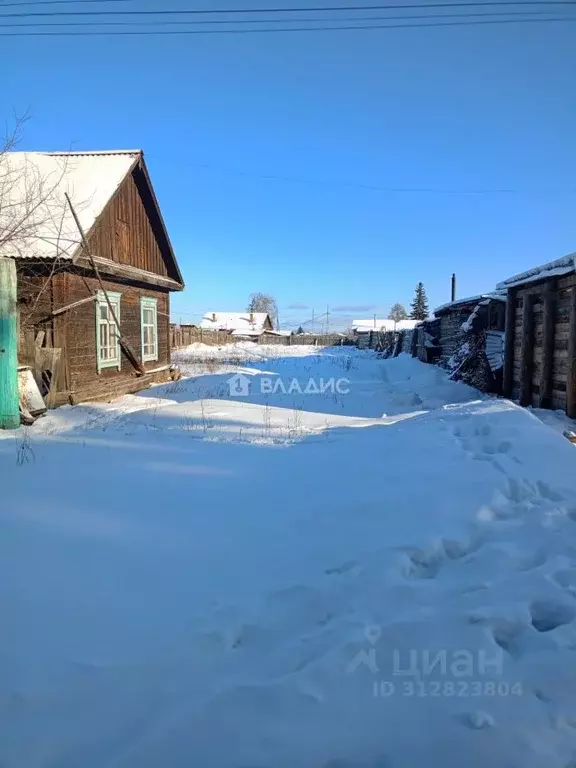 3-к кв. Бурятия, Баргузинский район, Усть-Баргузин пгт Баргузинская ... - Фото 1