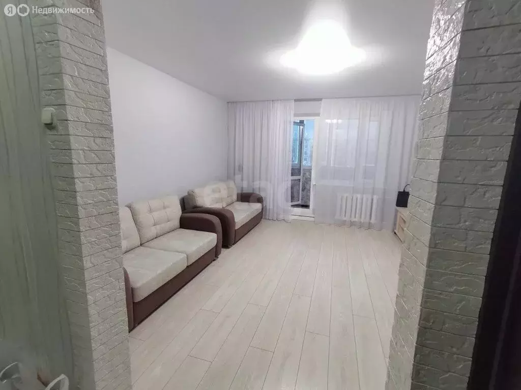 1-комнатная квартира: Тобольск, 7-й микрорайон, 13 (37 м) - Фото 1