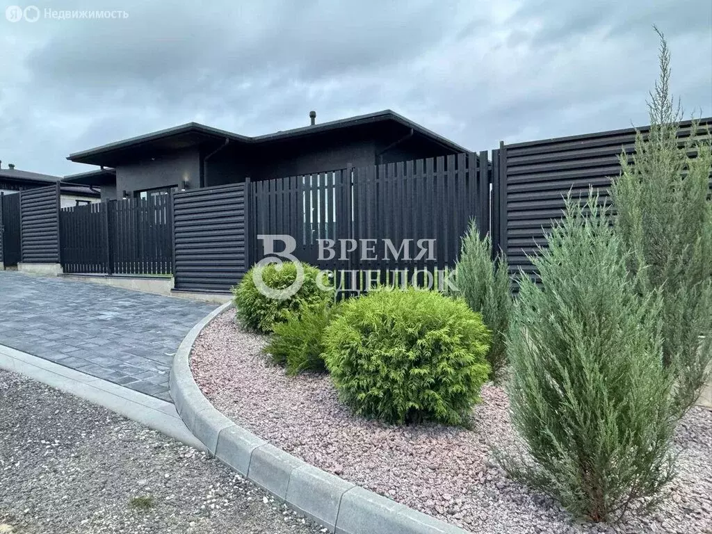 Дом в село Сновицы, коттеджный посёлок Милино, Спортивная улица, 27 ... - Фото 1