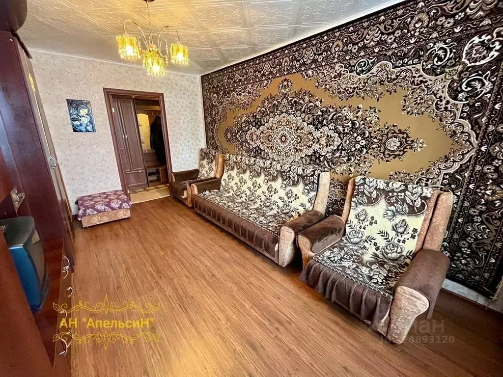 1-к кв. Ленинградская область, Тихвин 1А мкр, 49 (37.0 м) - Фото 1