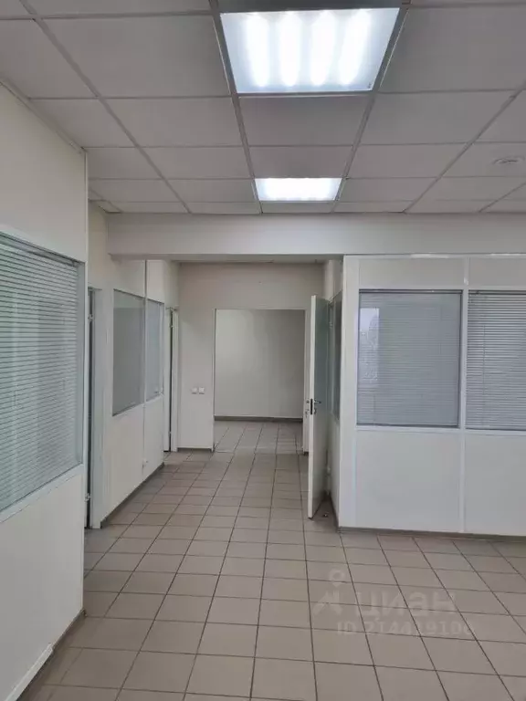 Офис в Свердловская область, Екатеринбург ул. Коминтерна, 16 (107 м) - Фото 2