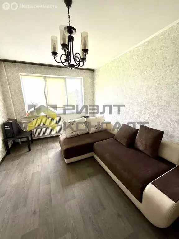 2-комнатная квартира: Омск, улица Лукашевича, 3А (48 м) - Фото 0