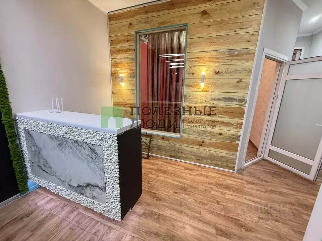 Помещение свободного назначения в Астраханская область, Астрахань ул. ... - Фото 1