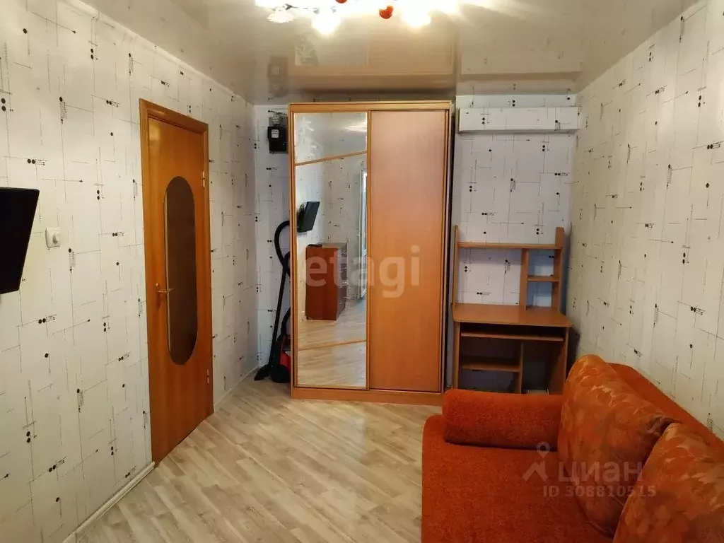 Комната Коми, Сыктывкар Первомайская ул., 85 (13.2 м) - Фото 1