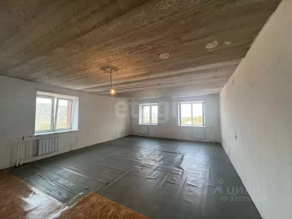 2-к кв. Красноярский край, Дивногорск Саянская ул., 7 (55.2 м) - Фото 1