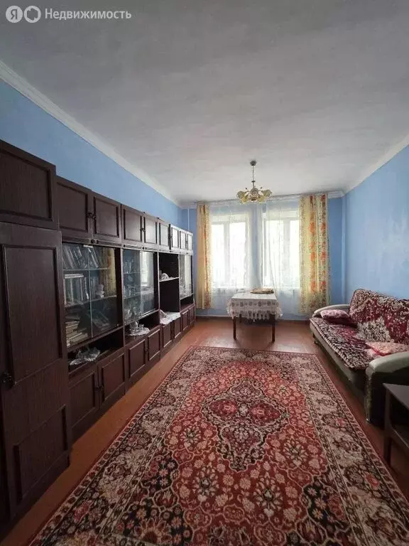 3-комнатная квартира: Бийск, Ленинградская улица, 68 (66.9 м) - Фото 1