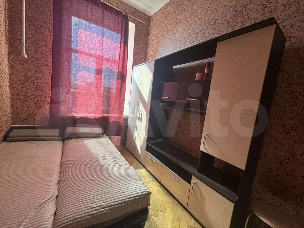 Комната 13 м в 5-к., 4/4 эт. - Фото 1