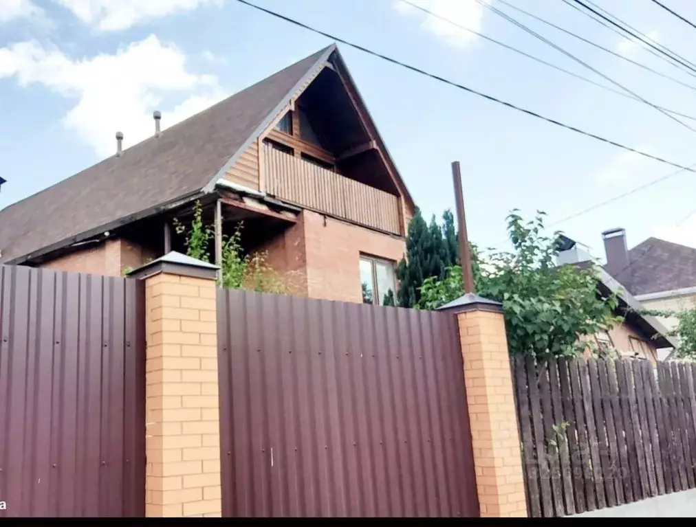 Дом в Ростовская область, Ростов-на-Дону Известный пер. (218 м) - Фото 1