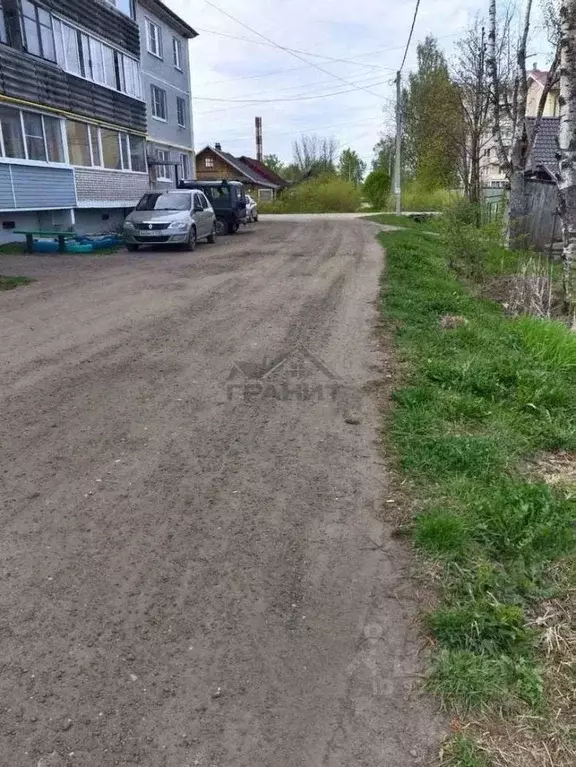 Участок в Новгородская область, Крестцы рп пер. Лесной, 2 (9.0 сот.) - Фото 1