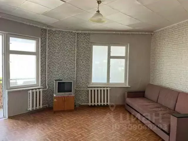 1-к кв. Крым, Феодосия ул. Гарнаева, 63Е (44.0 м) - Фото 0